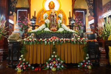Lễ vía Phật A Di Đà năm Kỷ Hợi (2019)