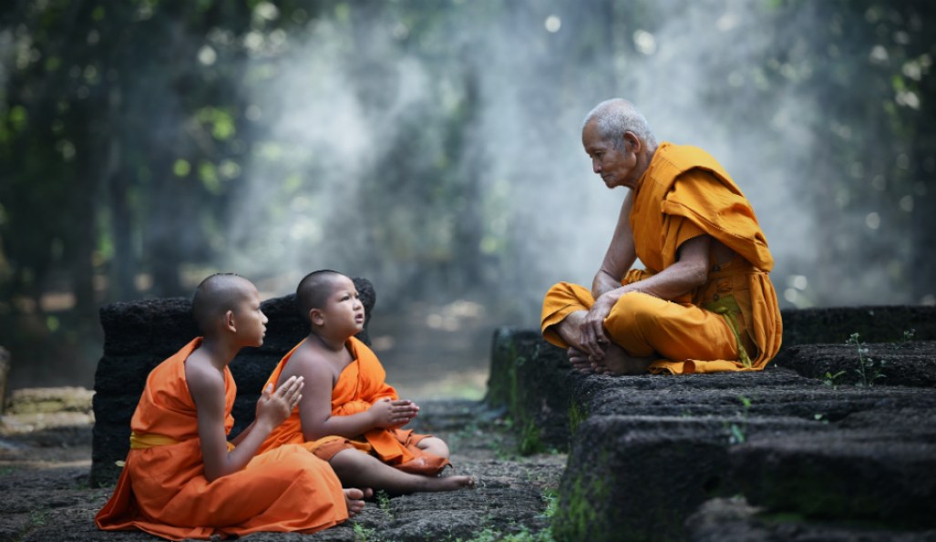 monks-dhamma-talk-0751