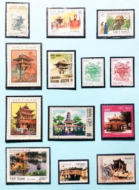 Hình ảnh những ngôi chùa trên tem bưu chính.