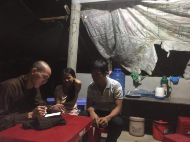 Quỹ 'Hạt Gạo Từ Bi' hỗ trợ gia đình anh Thìn ở Đại Tân