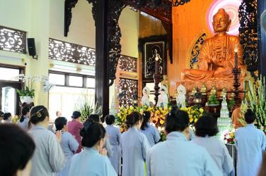 Hình ảnh: Khóa lễ trì Chú Đại Bi - Đảnh lễ Ngũ Bách Danh hằng tuần tại chùa Bửu Đà