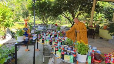 BỬU ĐÀ LONG KHÁNH: KHÓA LỄ TIẾN CÚNG THÍ THỰC CUỐI NĂM