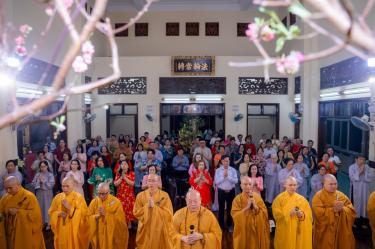 Trang nghiêm Bảo Điện cung đón tân xuân Bính Ngọ