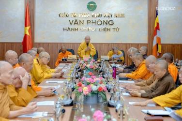 Hòa thượng Chủ tịch Hội đồng Trị sự chủ trì phiên họp về việc sáp nhập Ban Trị sự GHPGVN tỉnh, thành phố