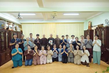  KHÉP LẠI MỘT HÀNH TRÌNH 
