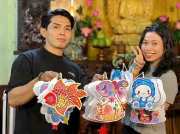 Chùa Bửu Đà: Hoạt động lắp ráp lồng đèn chuẩn bị chuỗi chương trình Đêm hội trăng rằm năm 2025.